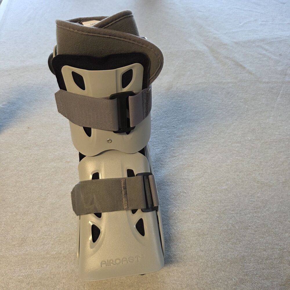 Aircast AirSelect Short Walker Brace  Walking Boot Gray Size Large